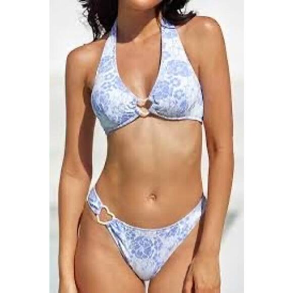 Cupshe women’s size large blue bikini NWT blueish purple flowers w/ heart detail - Picture 1 of 3